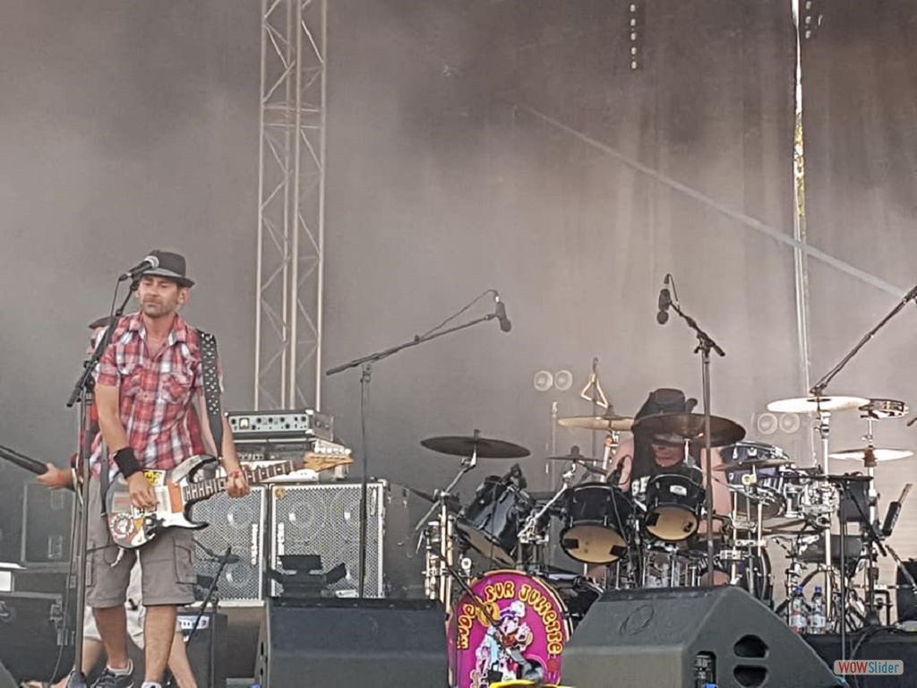 19149133_1993507047544044_6828501113391036826_n