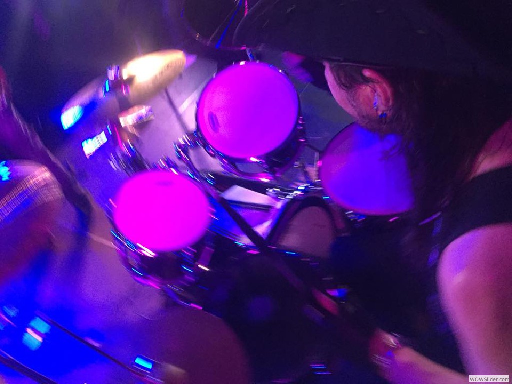 27654863_1975298456064933_8619087140149369500_n