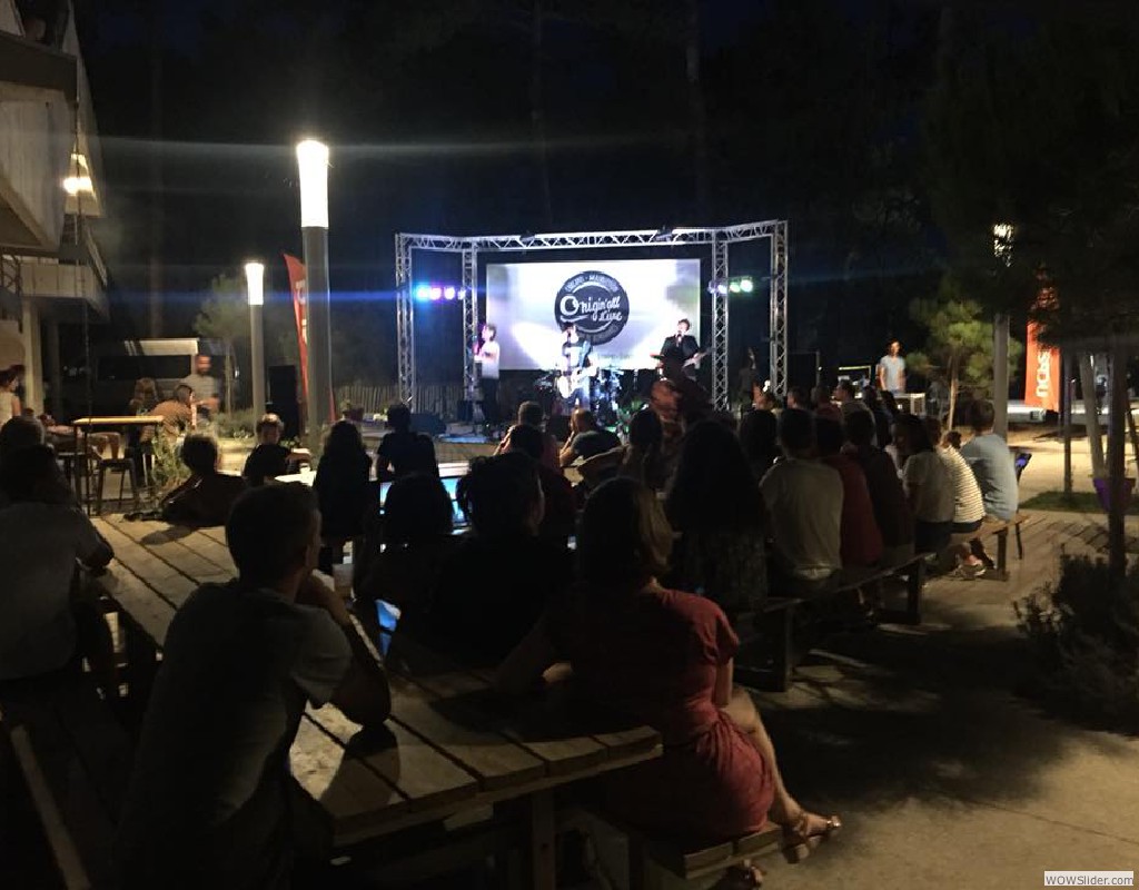 39926965_2107656279495816_270173453171032064_n